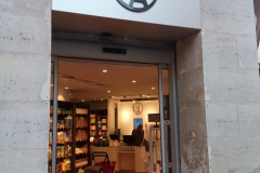 Enseigne-magasin-5