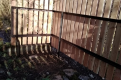Portail-et-cloture-ossature-metal-et-lames-bois-3