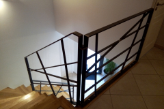 Rampe-escalier-en-fer-plat-3