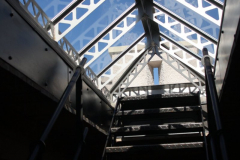 Verriere-de-toiture-pyramidale-style-eiffel-5